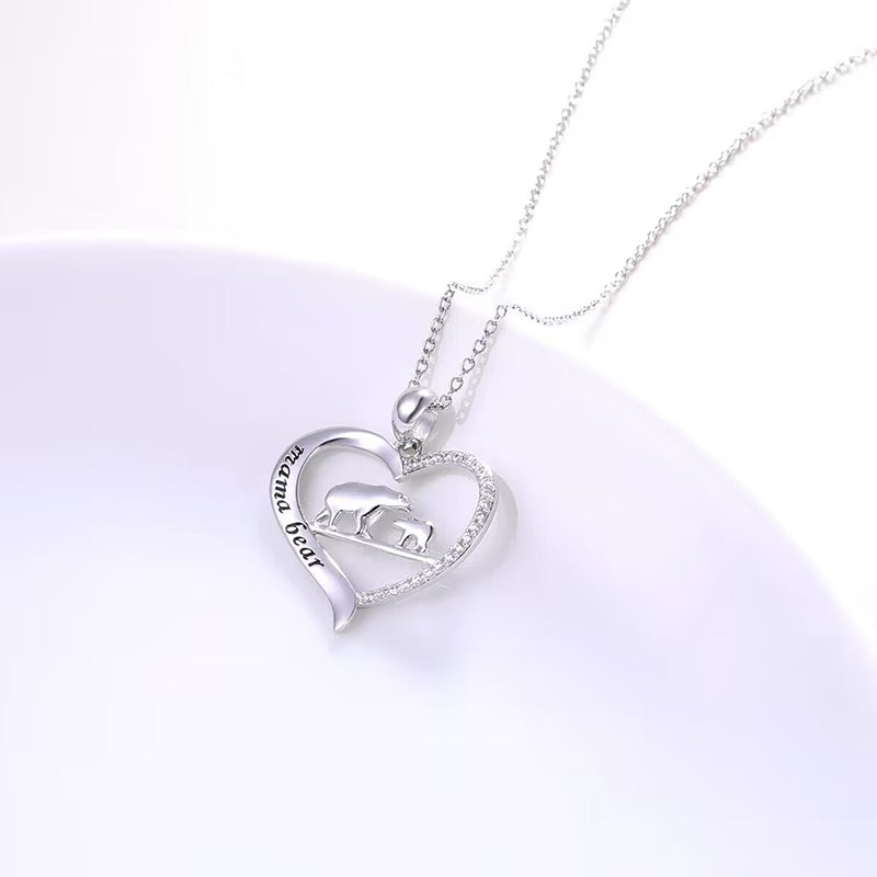 2023 New Fashion Mama Bear Crystal Heart Pendant Necklace